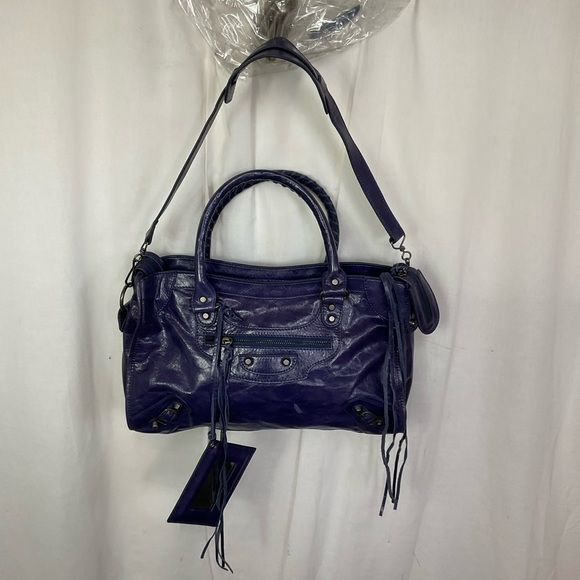 Lush Women's Purple Two Way Shoulder Bag With Card Holder - Picture 3 of 17